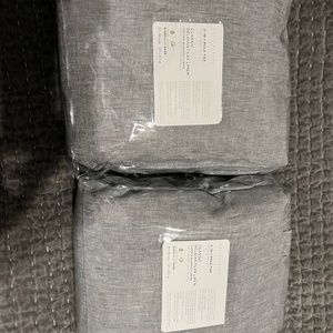 Set of 2 Pottery Barn Curtains - NWT